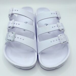 Jessica Carlyle Size 11, White Water Resistant Slides NEW - Never Worn